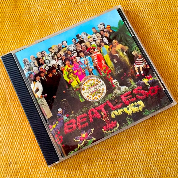 Compact Disc Other - Beatles -“Sgt.Pepper’s Lonely Hearts Club Band” CD